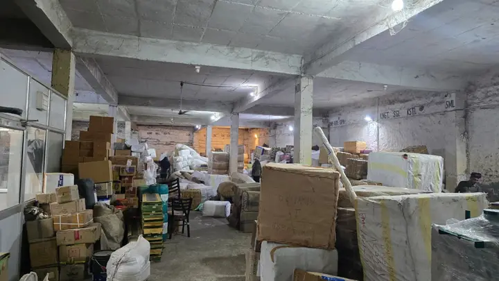 Covered godown storage for consignments at Shimla Manali Goods Carrier